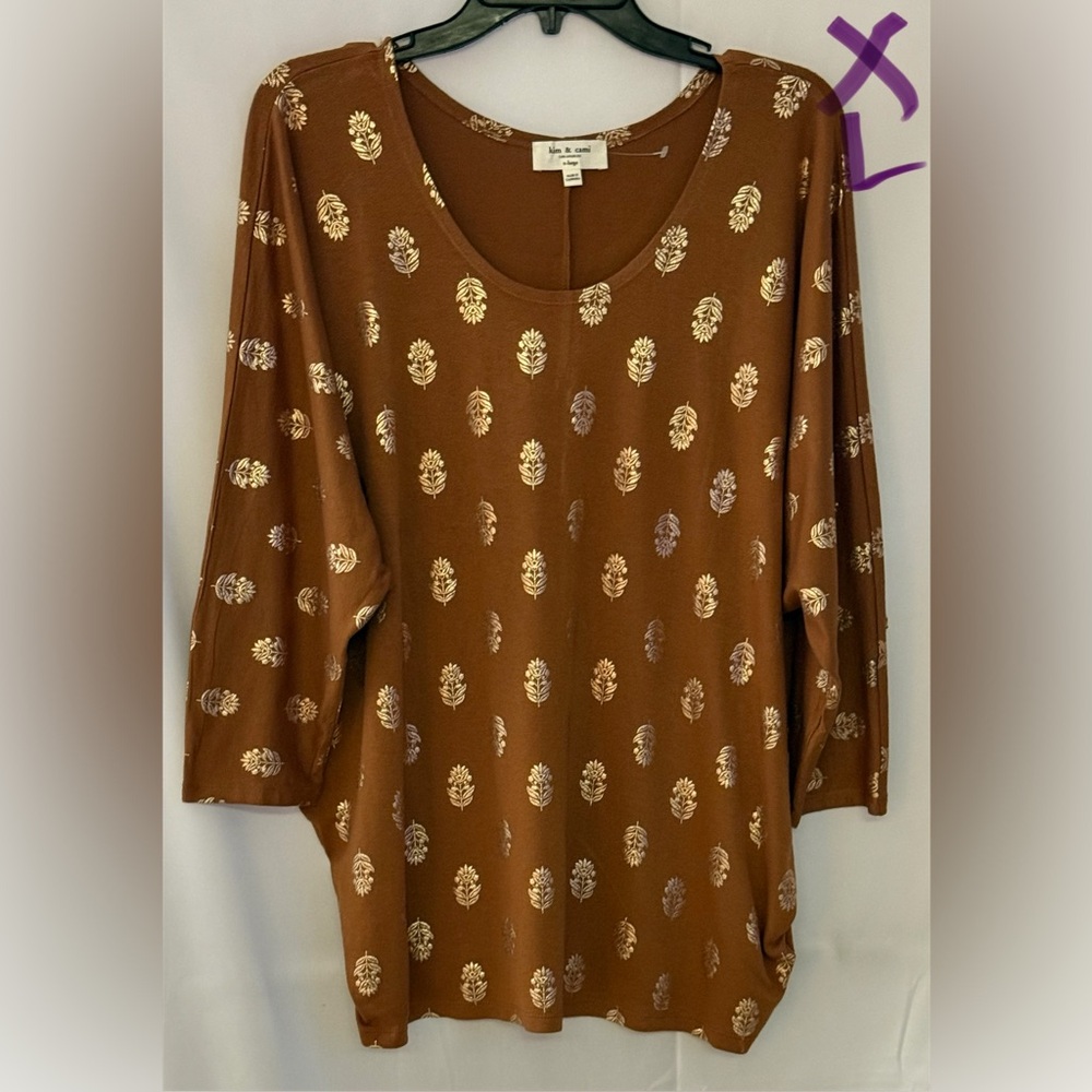 Kim & Cami Brown Top with Gold Pattern